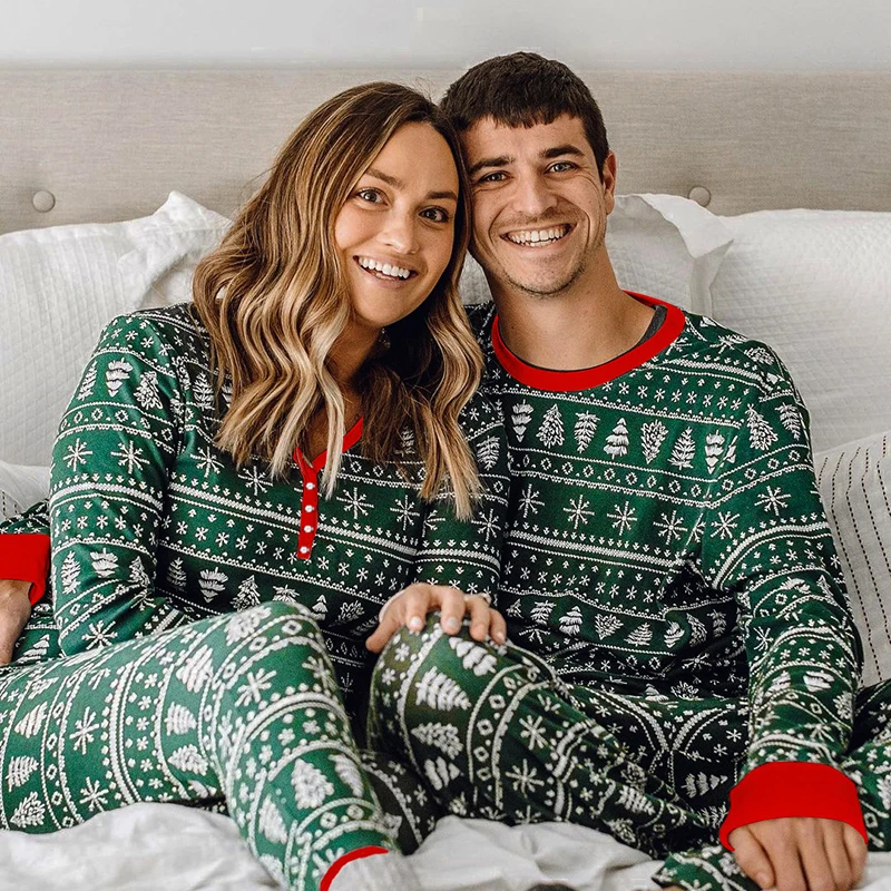 2026 christmas family matching pajamas set mother father kids clothes family look outfit baby girl rompers sleepwear pyjamas 2026 christmas family matching pajamas set mother father kids clothes family look outfit baby girl rompers sleepwear pyjamas